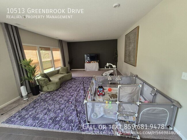 Building Photo - 10513 Greenbrook Dr