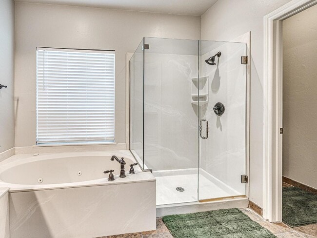 Building Photo - Elegant 3-Bedroom Home in Thornbrooke Village – All Bills Paid