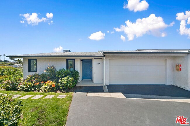 Building Photo - 6817 Seawatch Ln