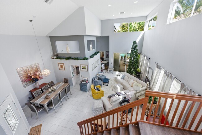 Building Photo - 2495 NW 66th Dr