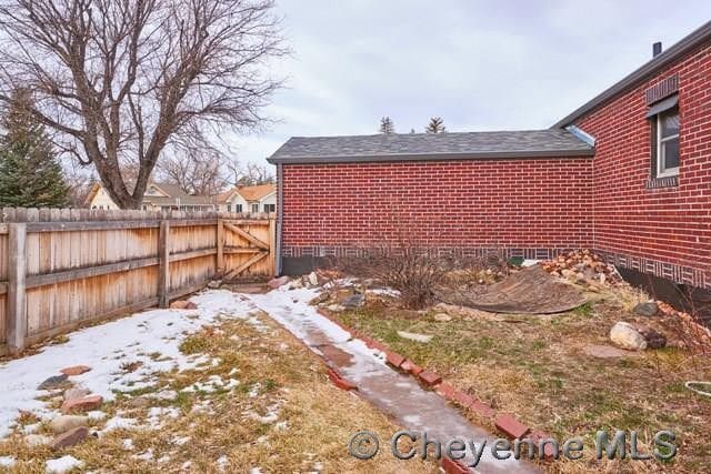 Shared Backyard - 609 Randall Ave