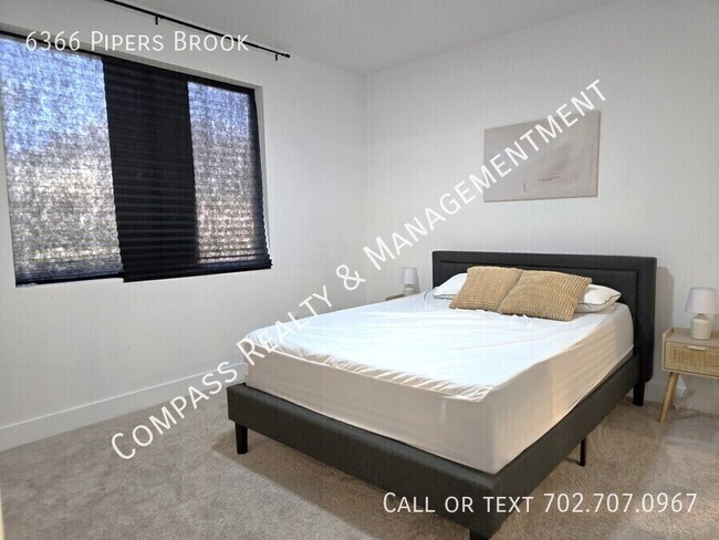 Building Photo - 6366 Pipers Brk Ln