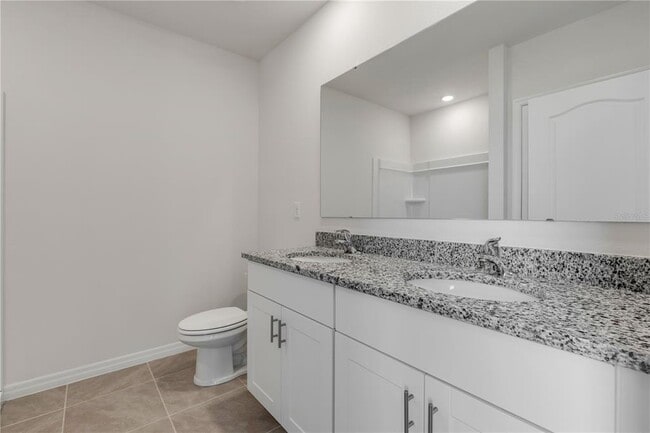 Building Photo - 2725 Silver Canoe Dr