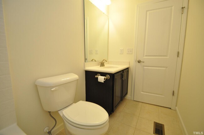 Building Photo - 5405 Cambridgeshire Loop