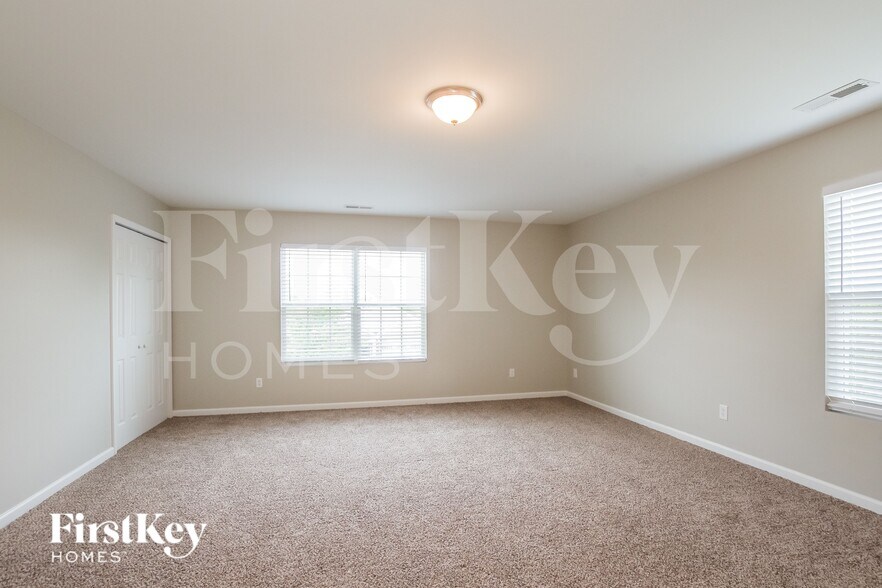 Building Photo - 2026 Craver Meadows Dr