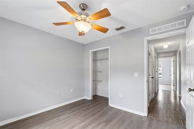 Building Photo - 3430 Arabesque Dr