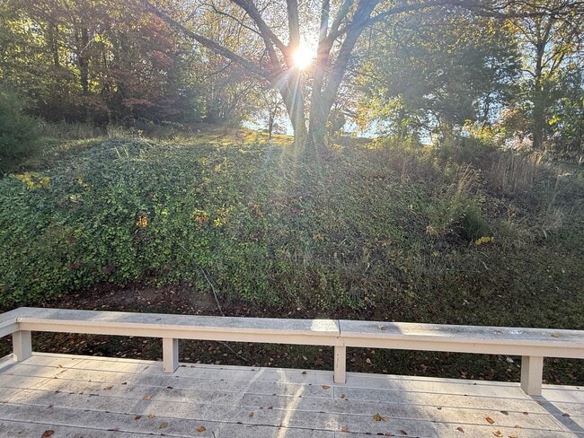 Building Photo - One Level Home! 3or 4 bedroom 1 bath with extra-large den, garage and extra storage on almost an ...