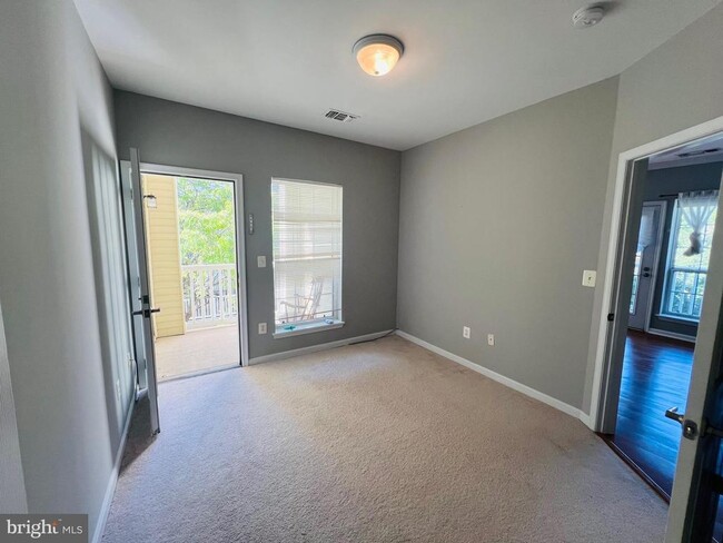 Building Photo - 4551 Strutfield Ln