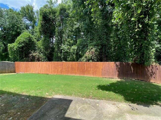 Building Photo - 2146 Peach Shoals Cir
