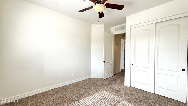 Building Photo - 1456 E 9th St