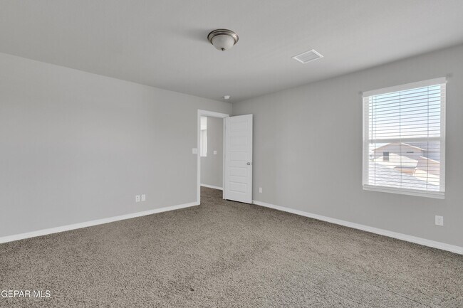 Building Photo - 12260 Desert Wolf Ave