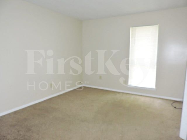 Building Photo - 4299 Crescent Park Dr