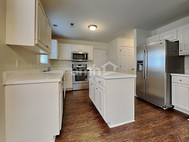 Building Photo - 3596 Bent Trace Dr