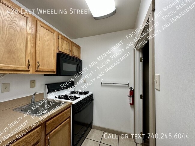 Building Photo - 426 E Wheeling St
