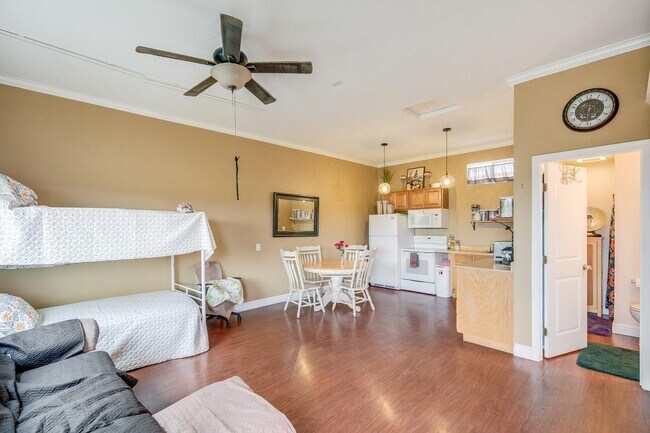 Building Photo - 2015 Trumar Ln