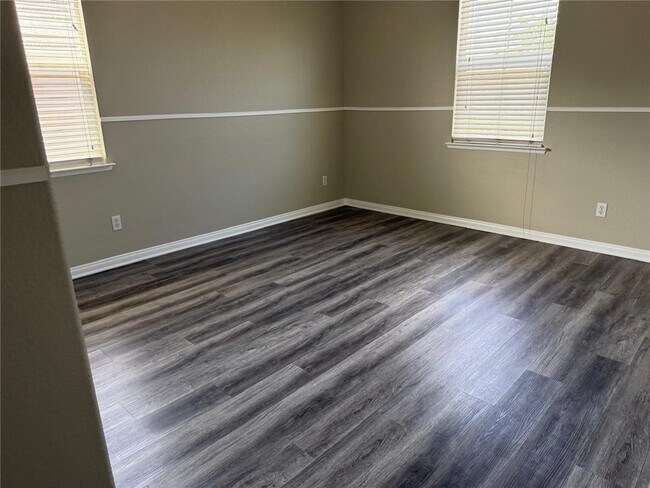 Building Photo - 1742 Edmon Way