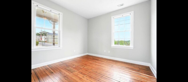 Building Photo - 1423 Pierce St