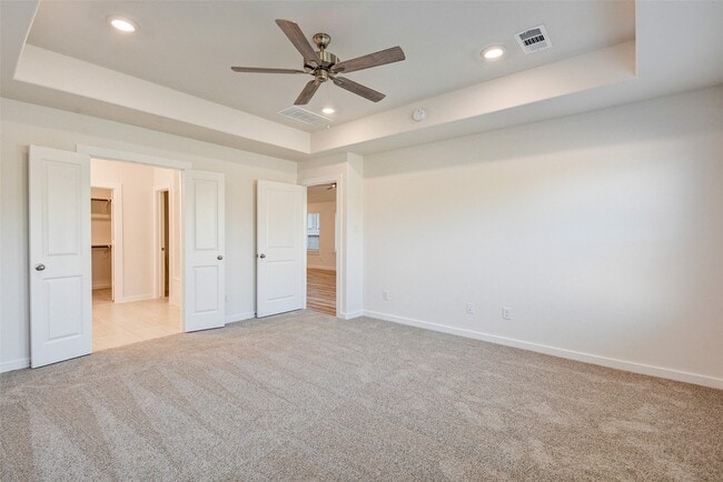 Building Photo - 31119 Myers Hvn Ln