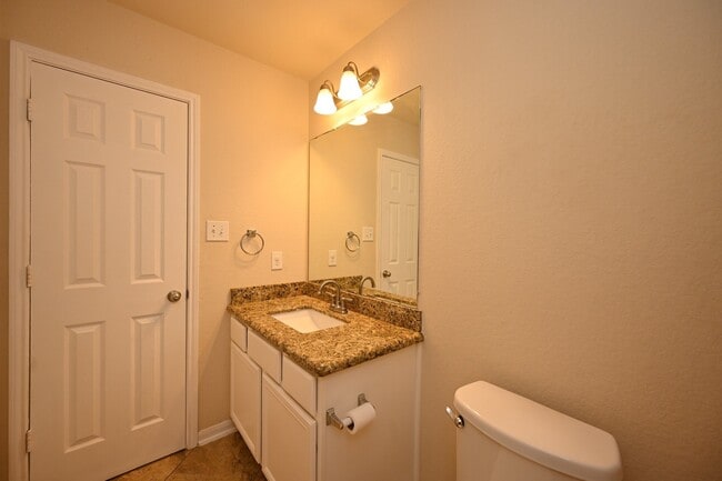 Building Photo - 3111 Keystone Square Ln