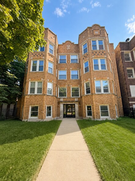 Building Photo - 6745 S Chappel Ave