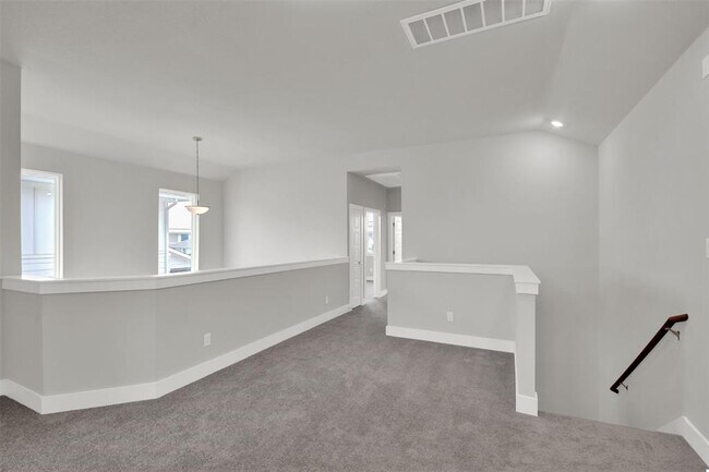 Building Photo - 208 Mirabeau Way