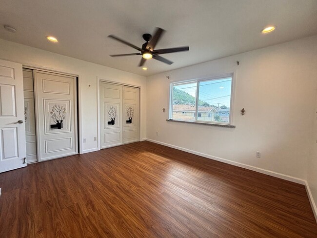 Building Photo - 2036 9th Ave