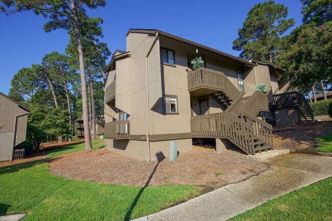 Building Photo - FULLY FURNISHED 2-Bed, 2-Bath Condo in Pinehurst