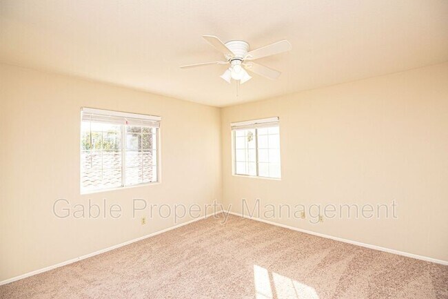 Building Photo - 25804 Dickens Ct