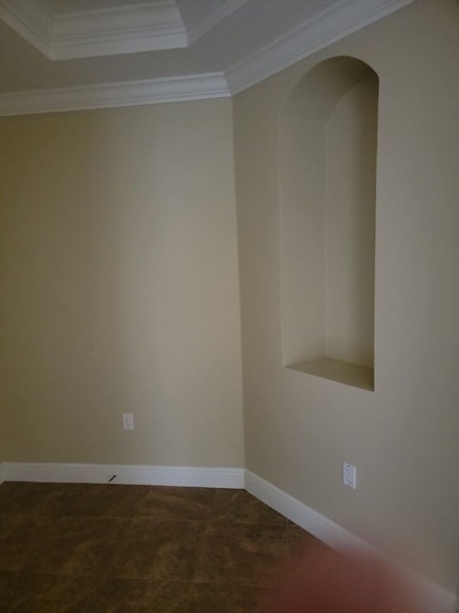 Building Photo - 3 Bedroom / 3 Bathroom - Tidelands