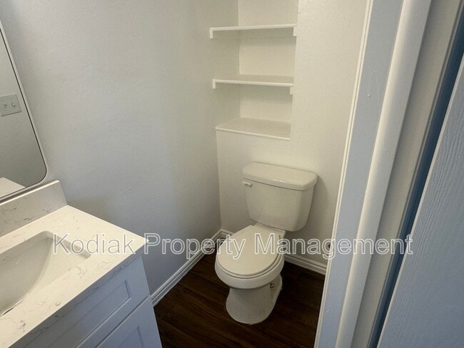 Building Photo - 1149 Nayon St