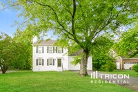 Building Photo - 2669 Brookwest Ln SW