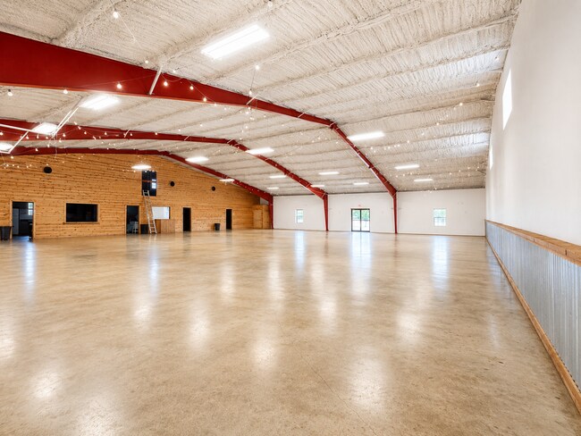 Building Photo - 2275 Hwy 380
