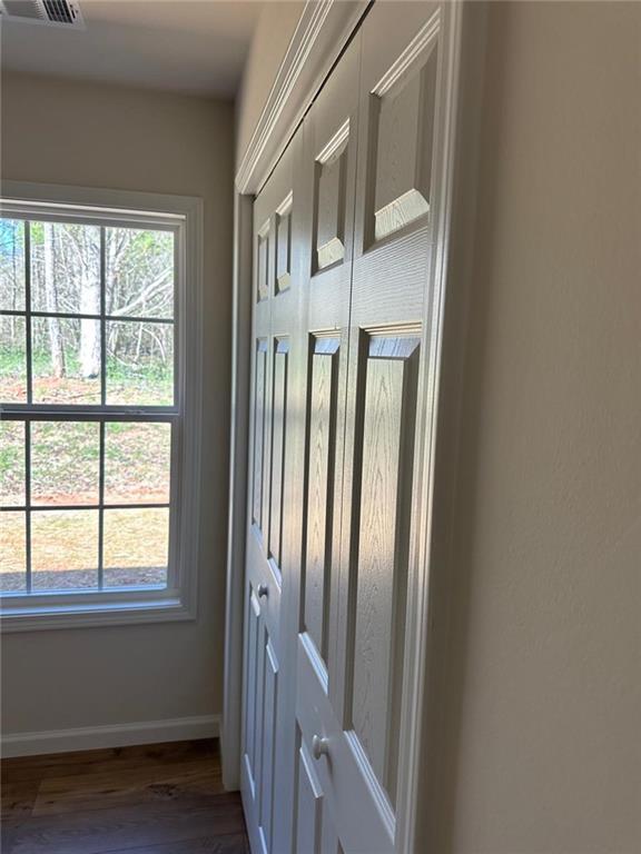 Building Photo - 295 Pony Lake Rd