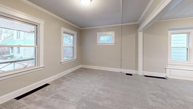 Building Photo - Brooklyn Centre neighborhood - 3  bedroom/...