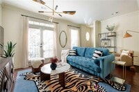Building Photo - 1402 Markan Dr NE