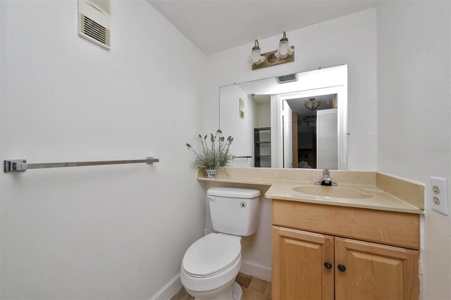 Building Photo - 2333 Feather Sound Dr