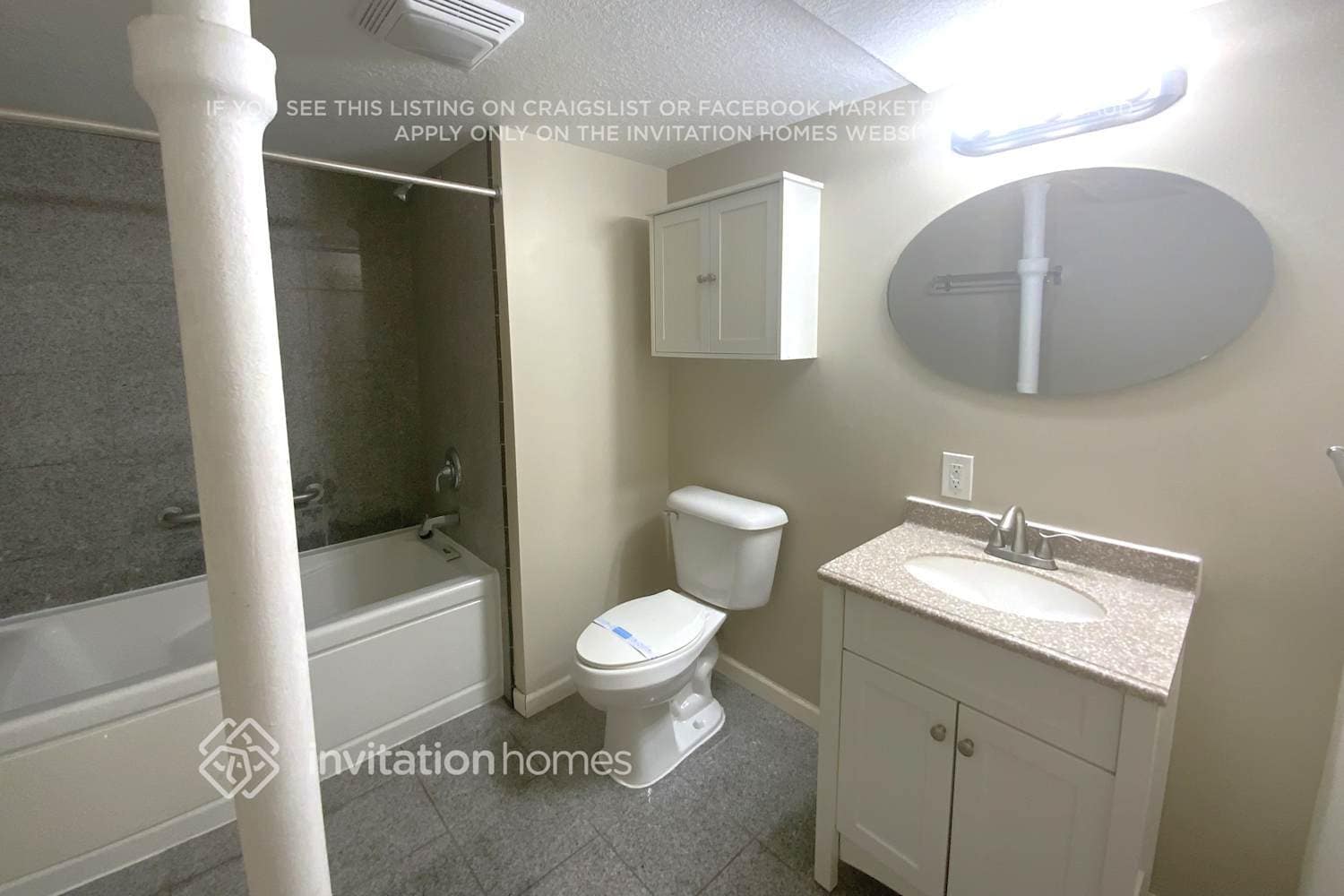 Building Photo - 1716 Lamplight Dr