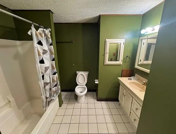 Building Photo - 100 W Ellis St