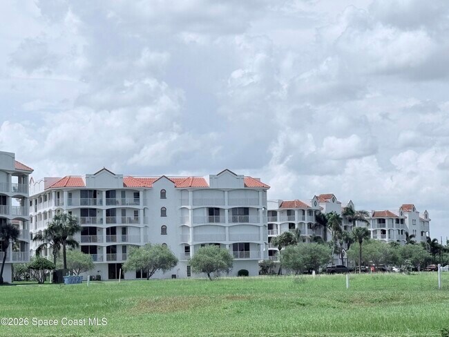 Building Photo - 8903 Laguna Ln