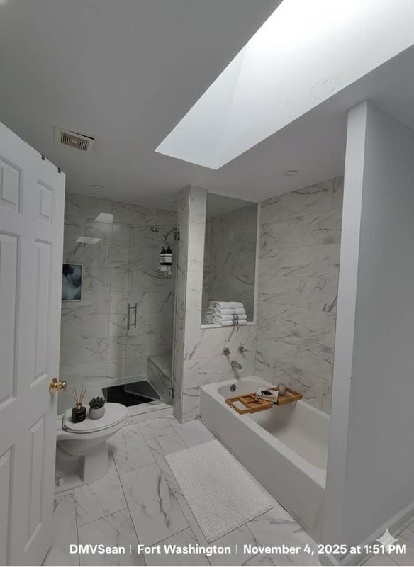 Building Photo - 11904 Aten St