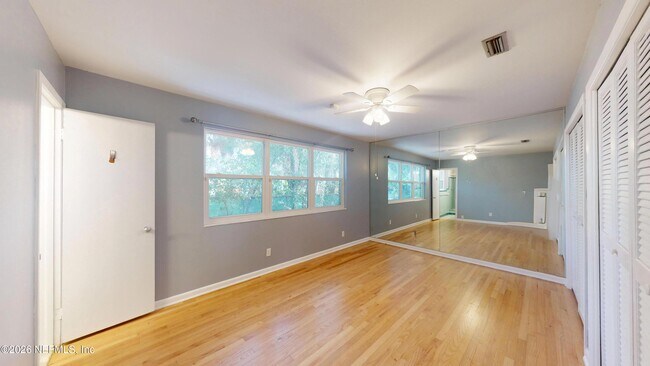 Building Photo - 3950 San Clerc Rd