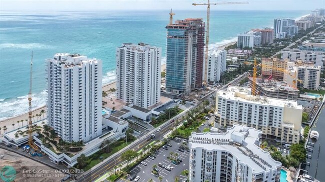 Building Photo - 1360 S Ocean Blvd