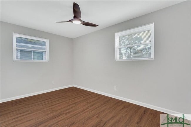 Building Photo - 206 Seminole St