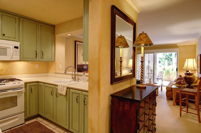 Building Photo - Stylish Dream Condo located across the street from East Beach! Santa Barbara:)