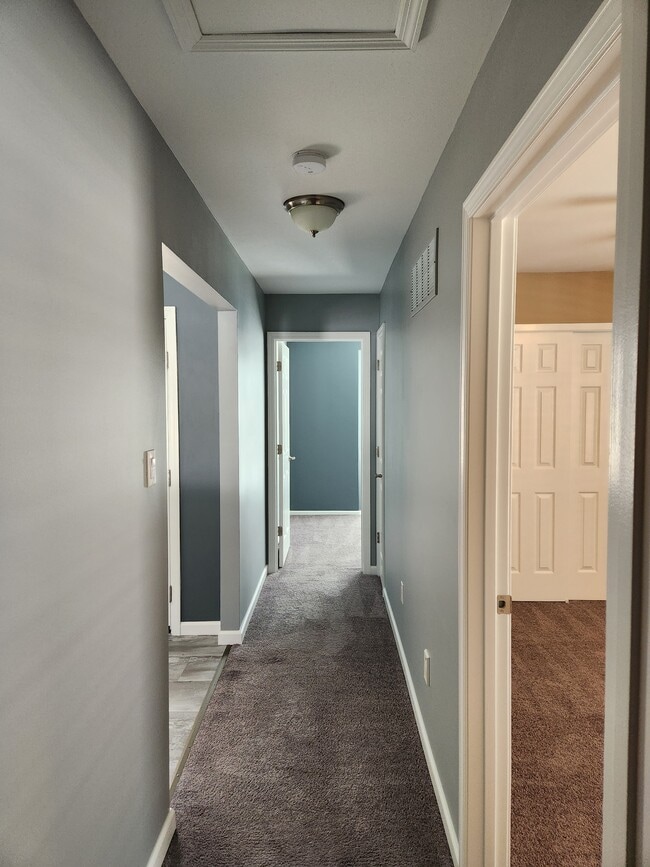Center hallway - 2525 Hidden Meadow Ln