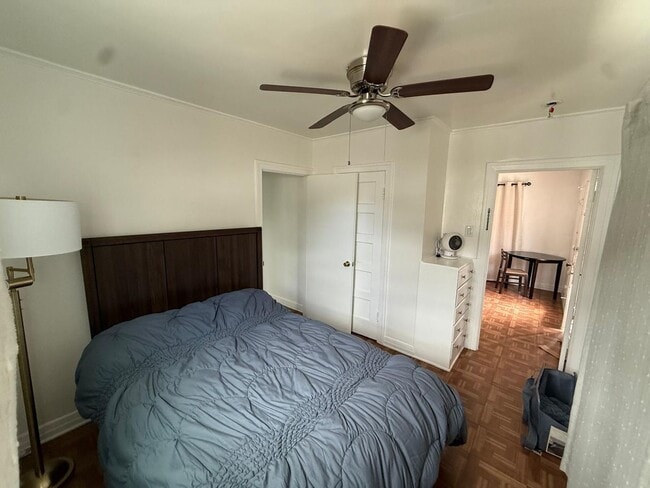 Building Photo - 4625 Kingswell Ave