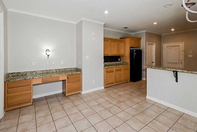 Building Photo - 4513 Graystone Dr