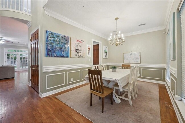 Building Photo - 4 Twin Cir Dr