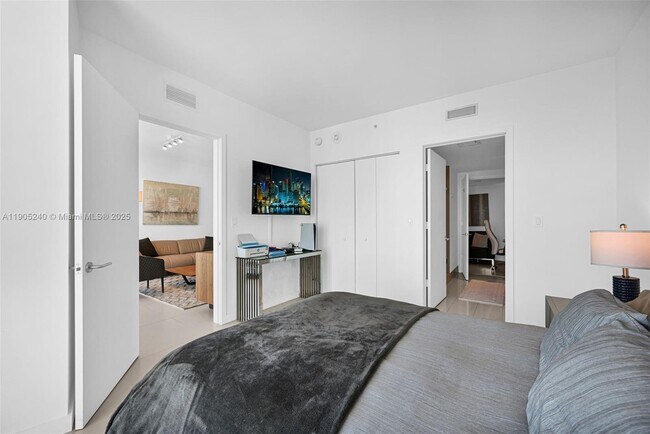 Building Photo - 1300 S Miami Ave