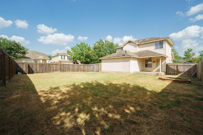 Building Photo - 2600 Theresa Blanchard Ln
